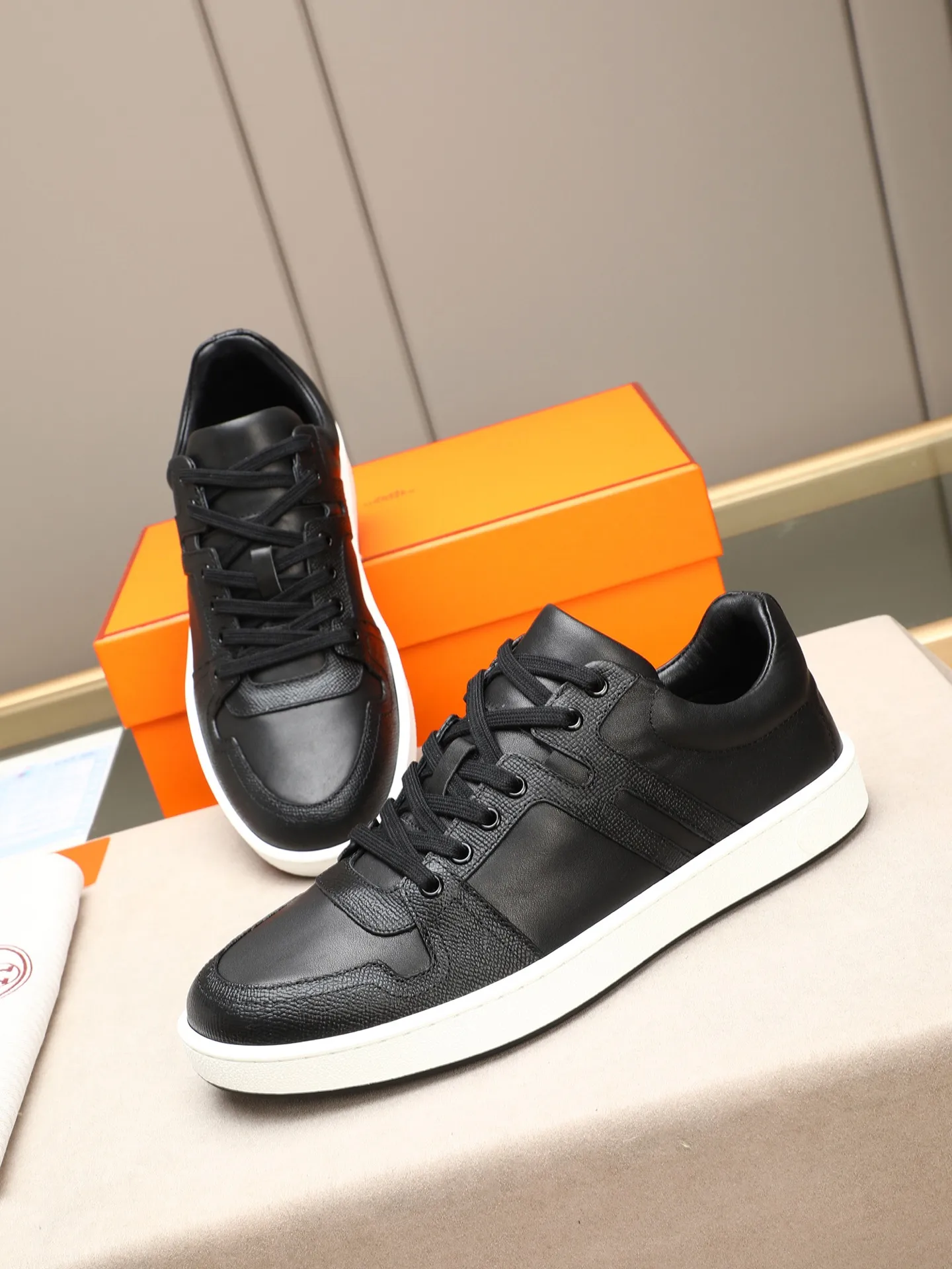 Men's shoes 💰720 [HERMES] Hermès - High-end quality original 🔍🔍🔍 casual sneakers - Upper: 🔝 Napa calfskin, shoe body sewn with brand 'H' totem - Lining: water-dyed cowhide - Outsole: original TPR. :38-44 (45, can be customized)